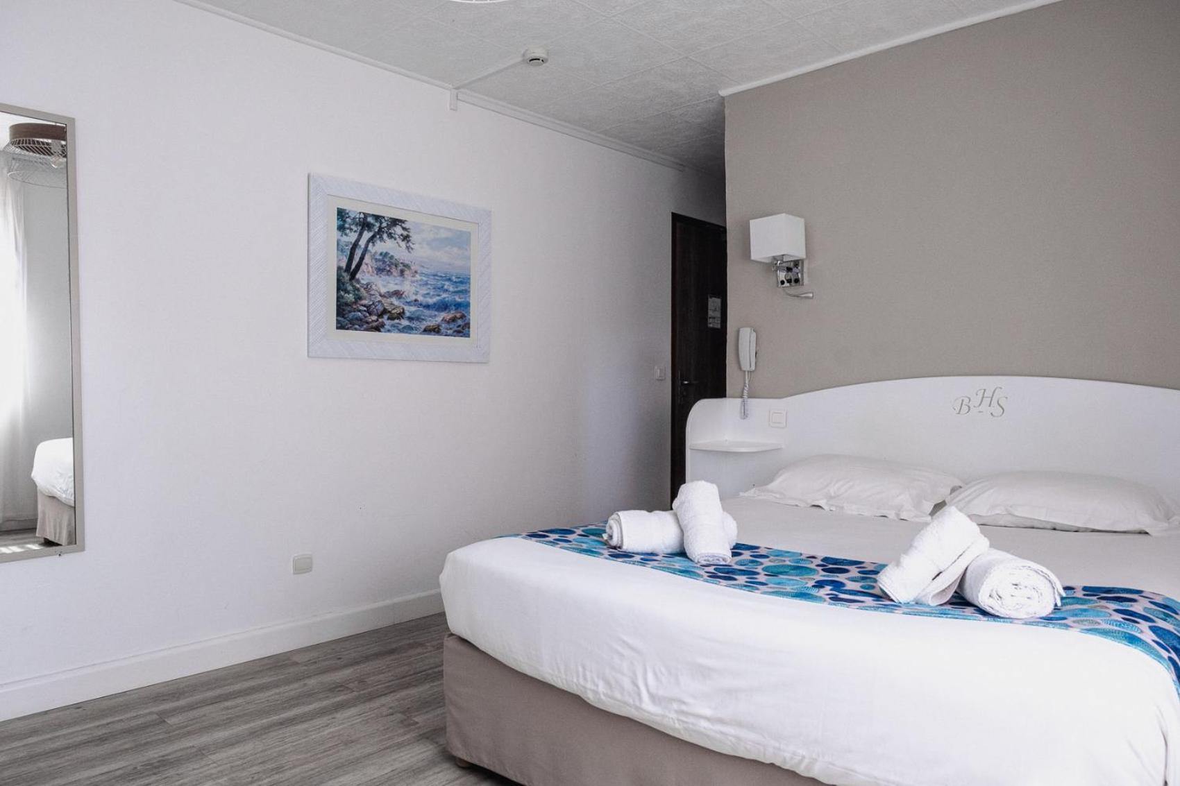 Hotel Beau Site Le Lavandou Habitación foto