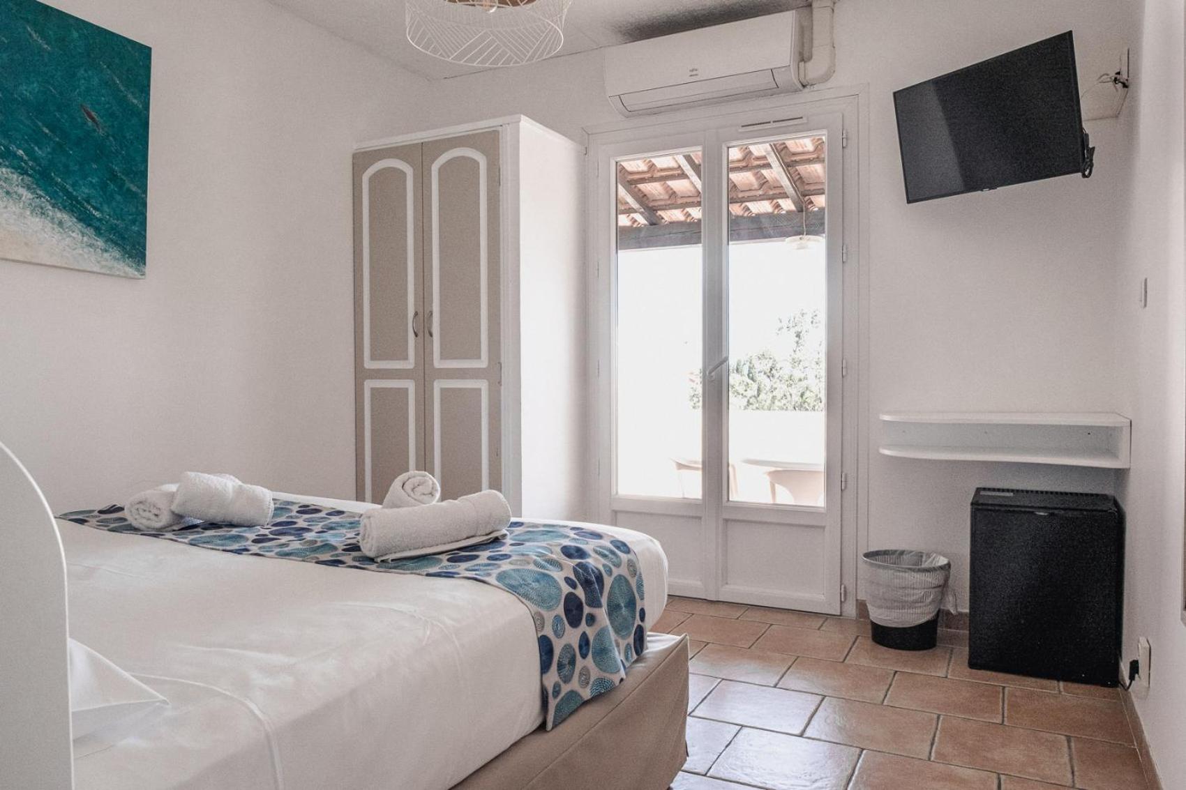 Hotel Beau Site Le Lavandou Habitación foto