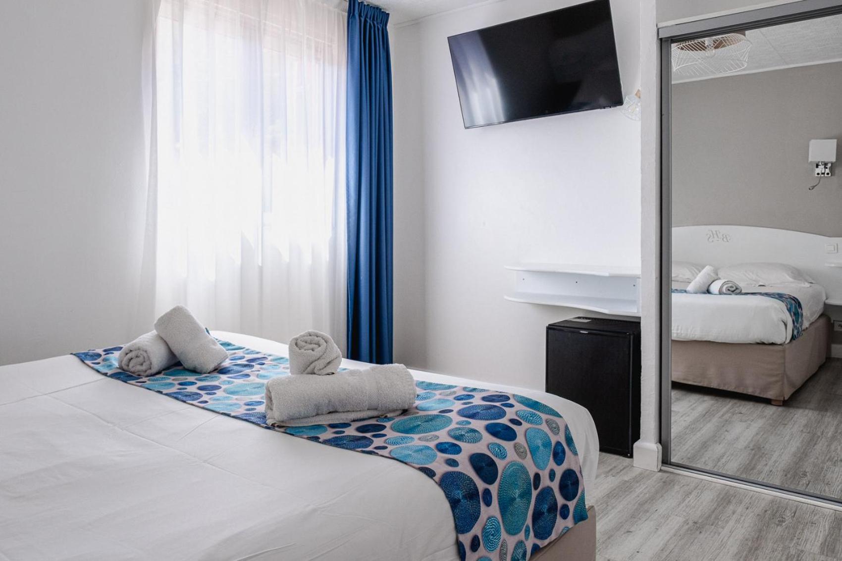 Hotel Beau Site Le Lavandou Habitación foto